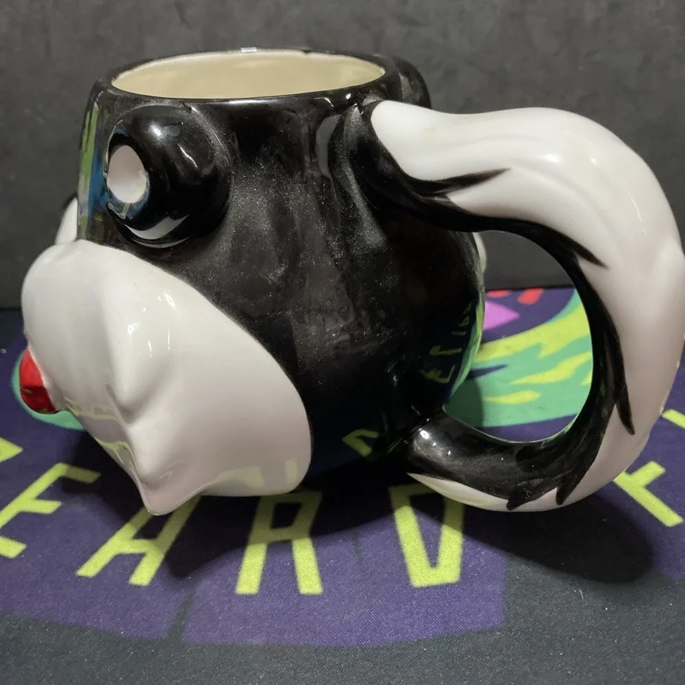 Vintage 1993 Pepe Le Pew Ceramic Mug Applause Warner Brothers 3D Coffee Cup Rare